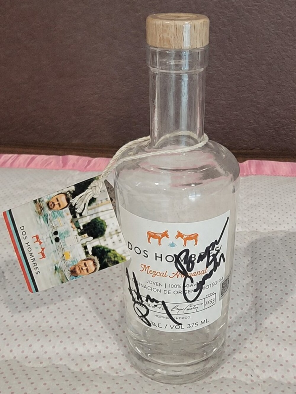 Dos Hombres Bottle Signed by Bryan Cranston and Aaron Paul BREAKING BAD